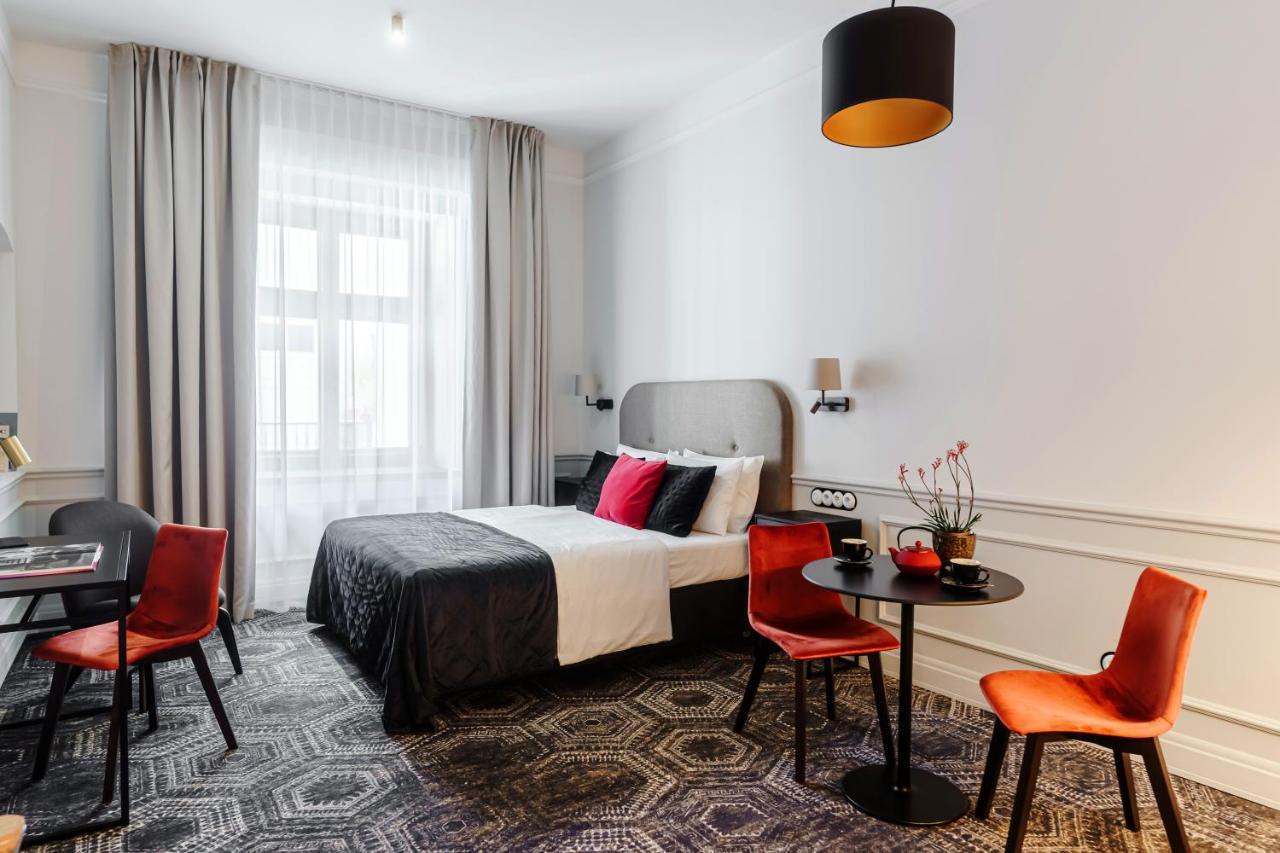 N33 Premium Apartments Old Town Krakow - Destigo Hotels Ruang foto